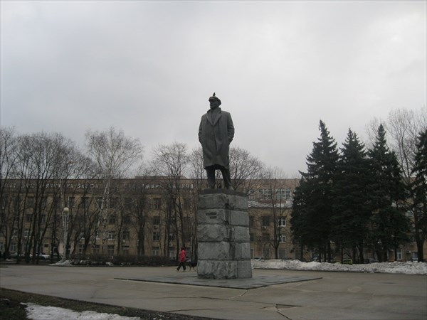 042-Памятник Владимиру Ильичу